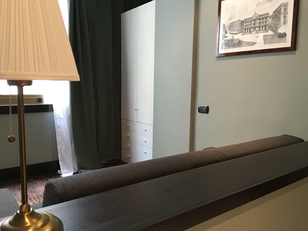 Two Sisters Suites Неаполь Экстерьер фото