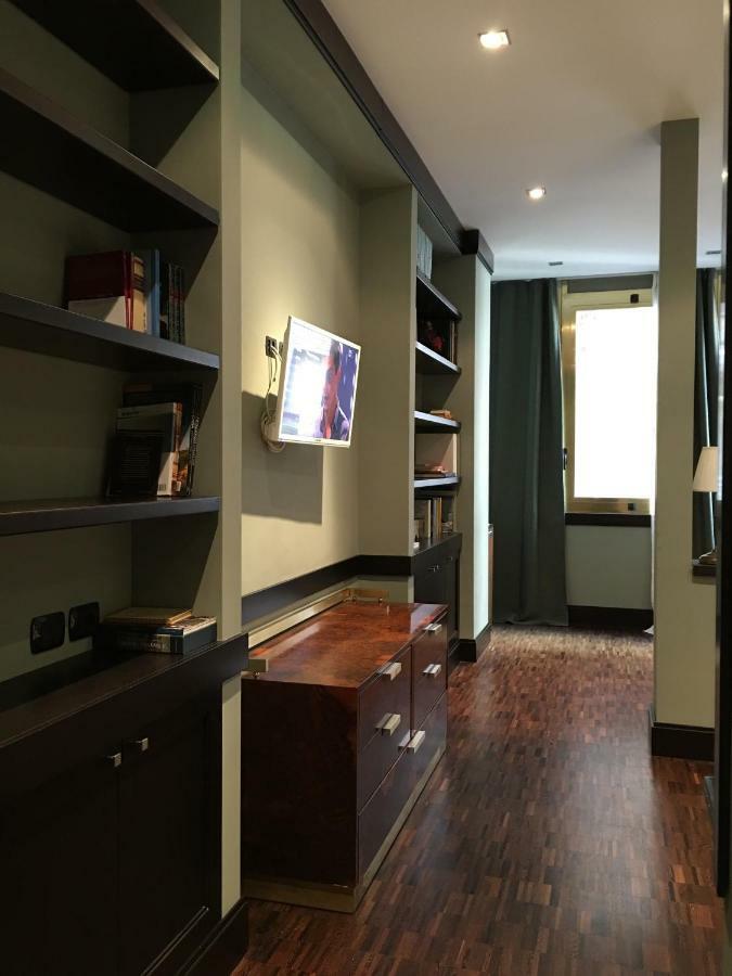 Two Sisters Suites Неаполь Экстерьер фото