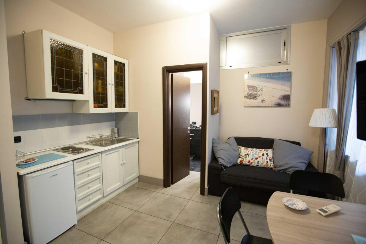 Two Sisters Suites Неаполь Экстерьер фото